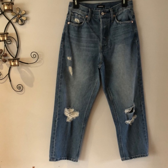 Express Dad Jeans Size 2 100% Cotton Rigid Denim Distressed Cropped High Waist - Picture 2 of 16